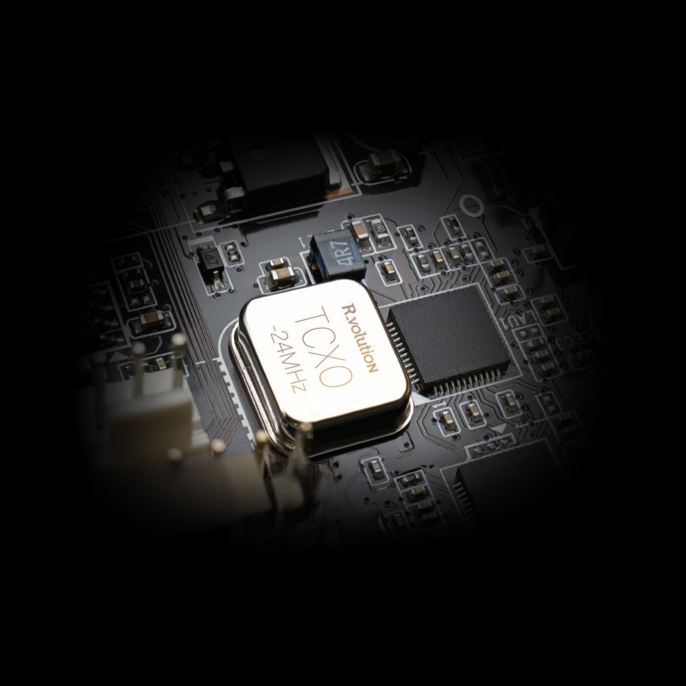 MODIFICATION AUTHENTIC CINEMA SIGNATURE EDITION POUR R_VOLUTION PLAYER PRO 8K TV